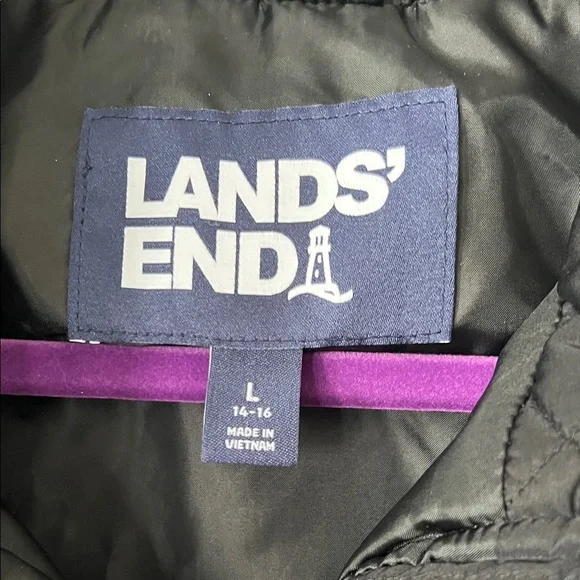 Lands' End Classic Black Quilted Vest - Picture 2 of 9